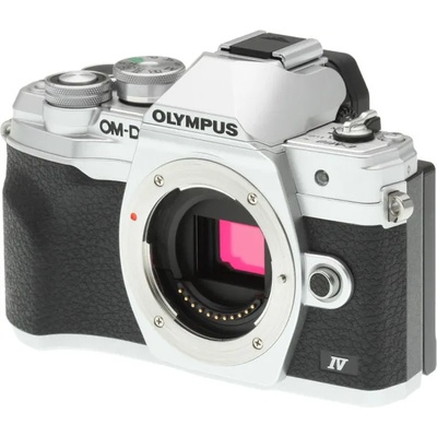 Olympus OM-D E-M10 IV + 14-42mm (V207132BE000/V207132SE000)