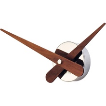 Nomon Axioma Walnut small 37cm