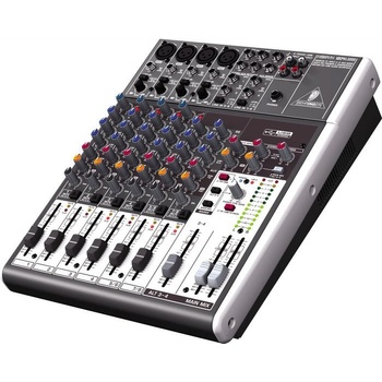 Behringer XENYX X1204USB