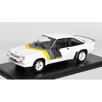 WhiteBox Opel Manta B400 1:24