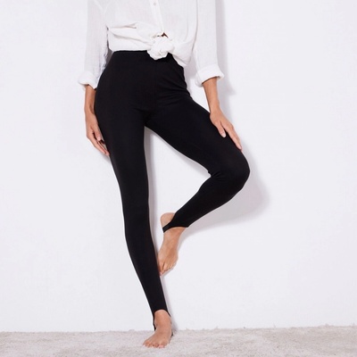 Hrejivé legíny čierna