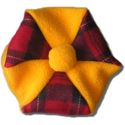 ДОГИФЕШЪН ЗОО ЕООД ШАПКА С ПОНПОН за кучета и котки, ДОГИФЕШЪН БЪЛГАРИЯ