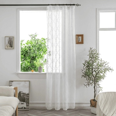 Textilomanie Biely záves VINTORA so vzorom lístkov 140x250 cm Zavesenie: Kovové krúžky