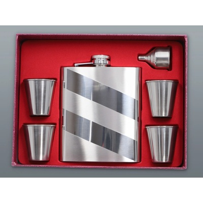 Súprava MIDDLE MAXI ploskačka 540 ml + 4ks štamperlíkov 80 ml