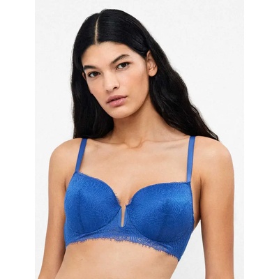 Gisela СУТИЕН С ОФОРМЕНИ ЧАШКИ С БАНЕЛИ gisela