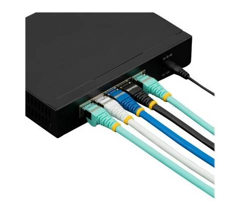 StarTech NLBK-7M-CAT6A-PATCH