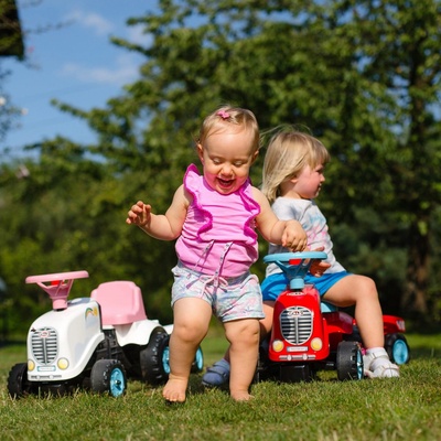 Alltoys Falk traktor Go Farm červené s volantem a valníkem