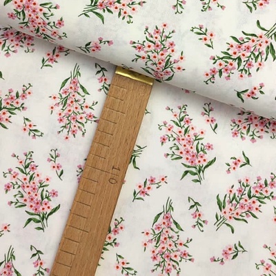 Bavlněné plátno - Květy růžové na bílé - šíře 150cm
