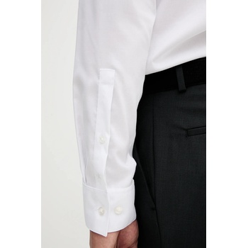 Calvin Klein Риза Calvin Klein в бяло с кройка по тялото с италианска яка LV019EU006 (LV019EU006)