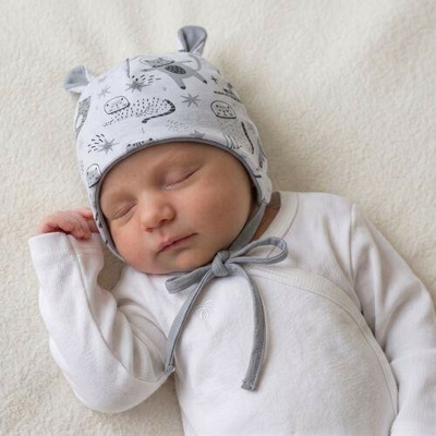 Baby Service Dojčenská dvojvrstvová zaväzovacia čiapočka s uškami Mačka Šedá