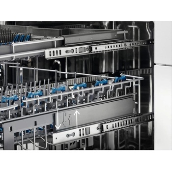 Image 1 of Electrolux EEM43300IX