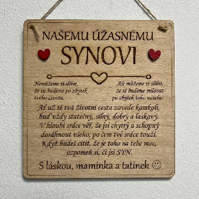 Dekorace z Česka Dřevěná cedulka pro syna Podpis: Maminka a tatínek