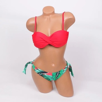 Image 1 of Бански от две части в червено с екзотичен десен