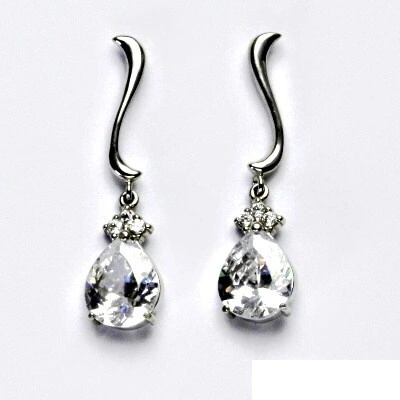 Čištín 71248231 s čirými zirkony slza NŠ 1227/1498