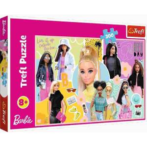Trefl - Puzzle Your favorite Barbie 300 - 300 piese