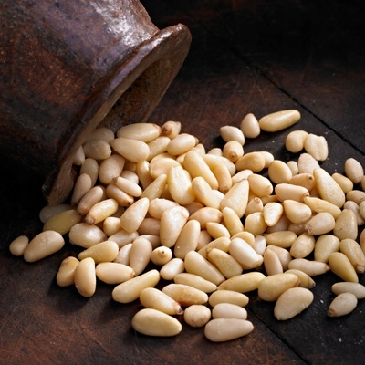 Orzeszek Orechy pini 1 kg