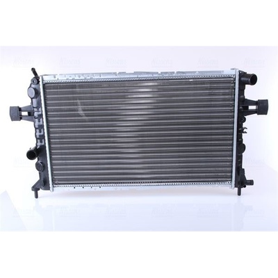 Chladič, chlazení motoru NISSENS 63249A