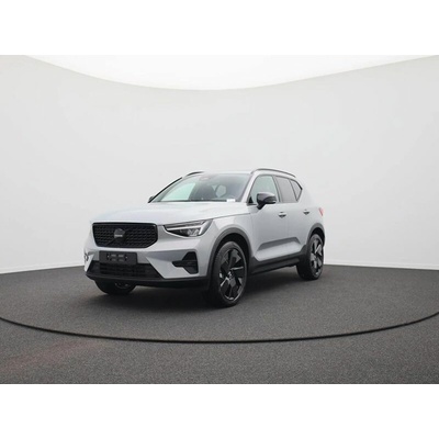 Volvo XC40 B4 Plus 145 kW