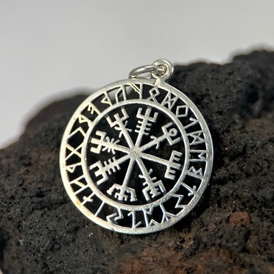 Drakkaria VEGVÍSIR islandská runa stříbrný přívěsek malý P29291