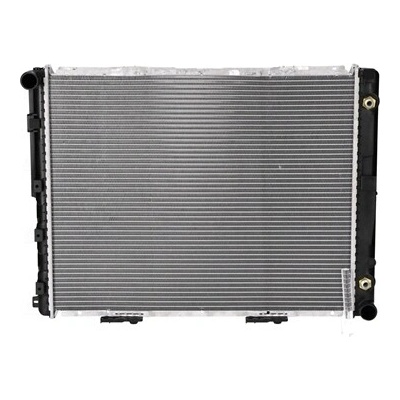 Chladič motora NISSENS 62695A