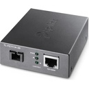 TP-Link Медиа конвертор TP-Link TL-FC111A-20, 10/100M WDM Media Converter, 1x 10/100 Mbps RJ45 Port (Auto MDI/MDIX), 1x SC fiber optic Port, 1x 10/100 Mbps single SC/UPC port (TL-FC111A-20)