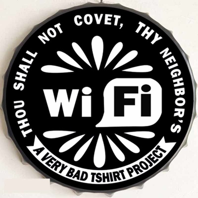 Ceduľa vrchnák WiFi a Very Bad Tshirt Project