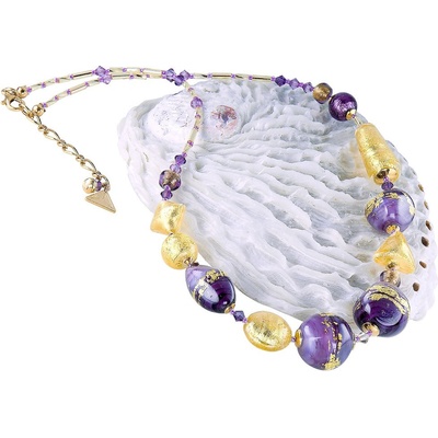 Lampglas Unikátny náhrdelník violet shine s 24-karátovým zlatom v perlách NRO11