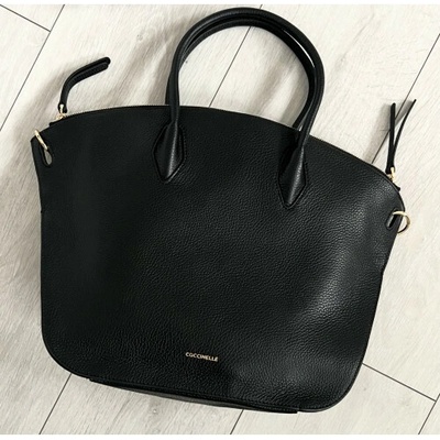 Coccinelle top handle kabelka čierna