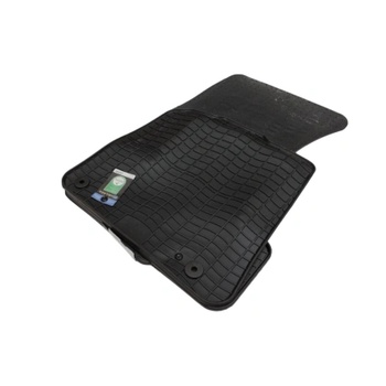 Гумени стелки за audi q5 i 8r (2008-2017)