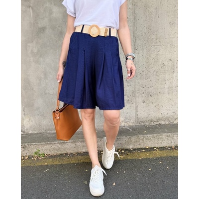 Stylové bermudy se sklady a elastickým páskem SANDY tmavě modré