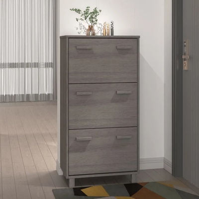vidaXL Шкаф за обувки HAMAR, светлосив, 59, 5x35x117 см, бор масив (340515)