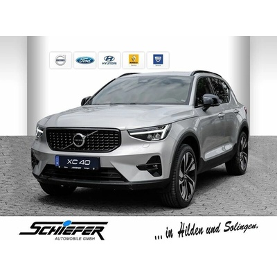 Volvo XC40 B4 Plus Dark DKG 145 kW