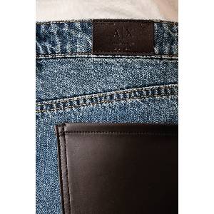 Armani Exchange дънки relaxed fit дамски (XW000056.AF25766)
