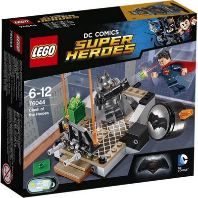 LEGO® Super Heroes 76044 Souboj hrdinů