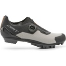 DMT KM4 černá 22/23