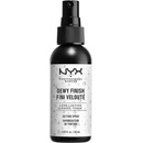 NYX Professional make-up make-up Born to Glow! Naturally Radiant Foundation Medium Buff neutrální podtón 43 g
