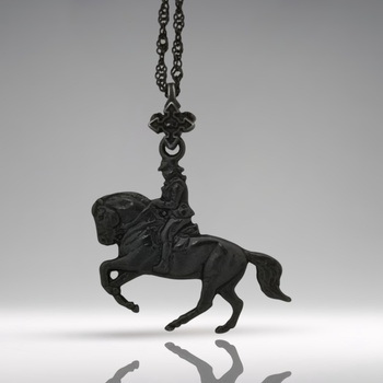 Image 1 of Конен спорт - Мъжки медальон „Ездач (обездка) - Оксидирано сребро 925 - Ръчно изработено бижу/талисман - Идеален подарък за мъж - ssj