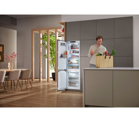 Miele KFN 7795 C