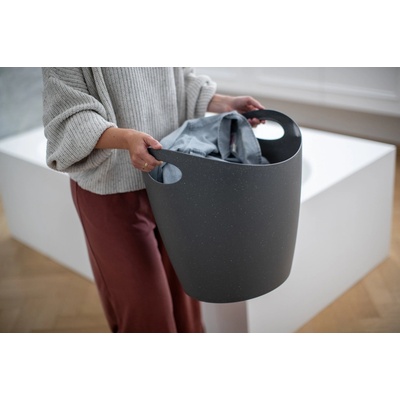 Koziol Bottichelli XL 28 l džber na prádlo tmavě šedý Organic