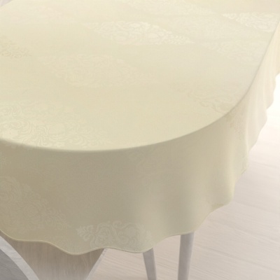 Biante Teflónový oválny obrus TF-104 Svetlo vanilkový zámocký vzor 50x100cm