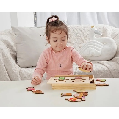 Classic World Дървен пъзел с дрехи (cw54358)