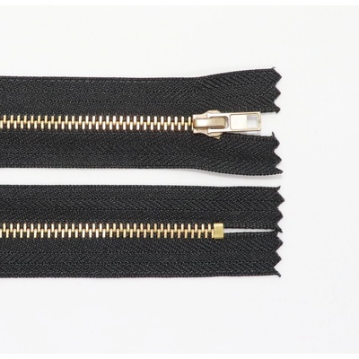Kovový zip šíře 5 mm délka 14 cm nedělitelný