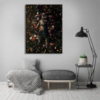 Decono Картина Астронавт и Цветя