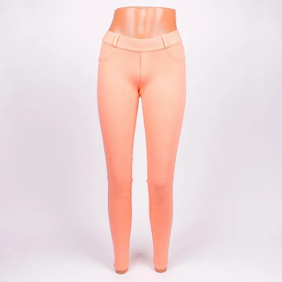 Еластичен клин-панталон в млечно оранжев цвят с джобове