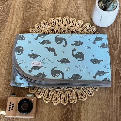 Mamatti bavlněná deka Dino park modrá s potiskem – Zbozi.Blesk.cz