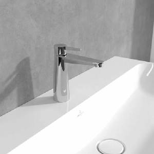 Villeroy & Boch Едноръкохватков смесител за мивка Villeroy&Boch Conum, хром гланц (TVW12700300161)