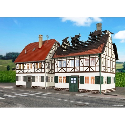 Piko vyhořelý hrázděný dům 65011 – Sleviste.cz