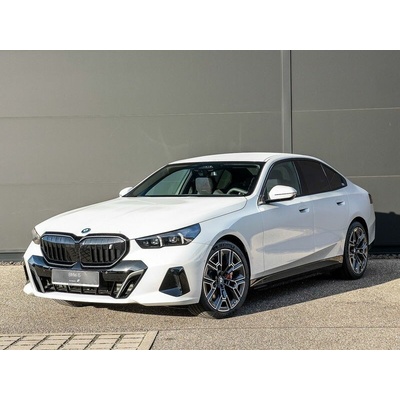 BMW i5 eDrive40 250 kW