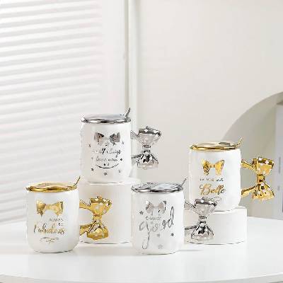 Мъг с капак и лъжица Morello - Silver Ribbon, 300 ml (G666-2)
