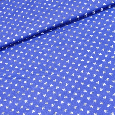 TextilCentrum.cz Bavlněné plátno POLO bílý kvítek na modré, š.140cm (látka v metráži)